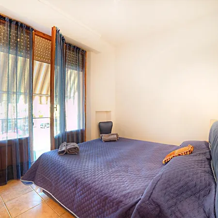 Apartman The Nest-apartment A Stone's Throw From The Center