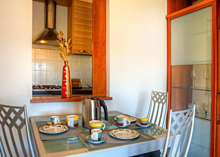 The Nest-apartment A Stone's Throw From The Center