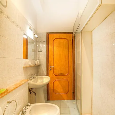 The Nest-apartment A Stone's Throw From The Center * סיינה